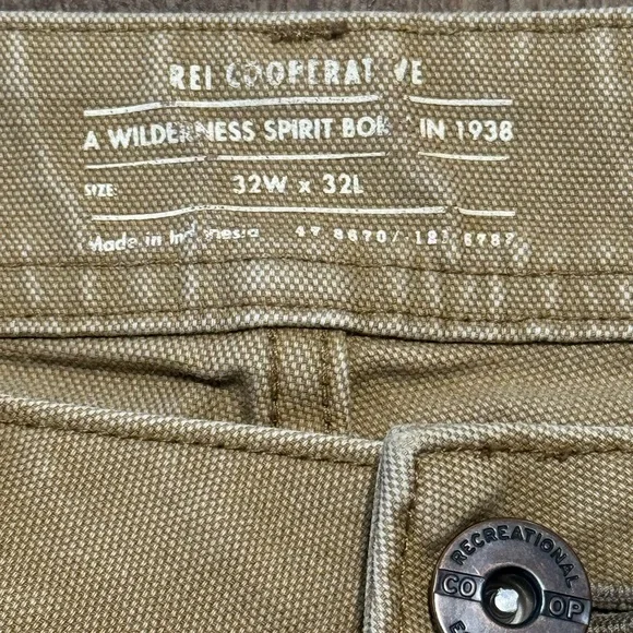 Rei Cooperative Men’s Pants Reinforced Knees Khaki Size 32x32 Actual (32x31) - Picture 9 of 11